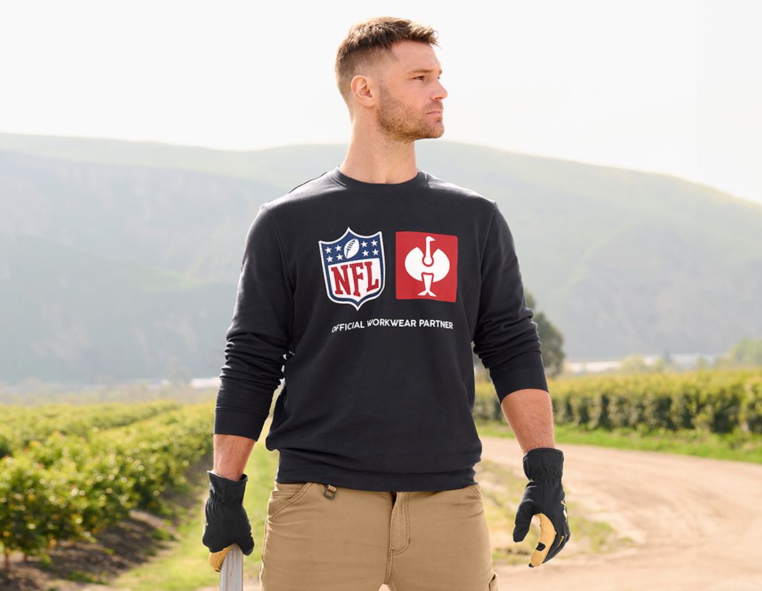 Collaborations: NFL Sweatshirt cotton + noir 2