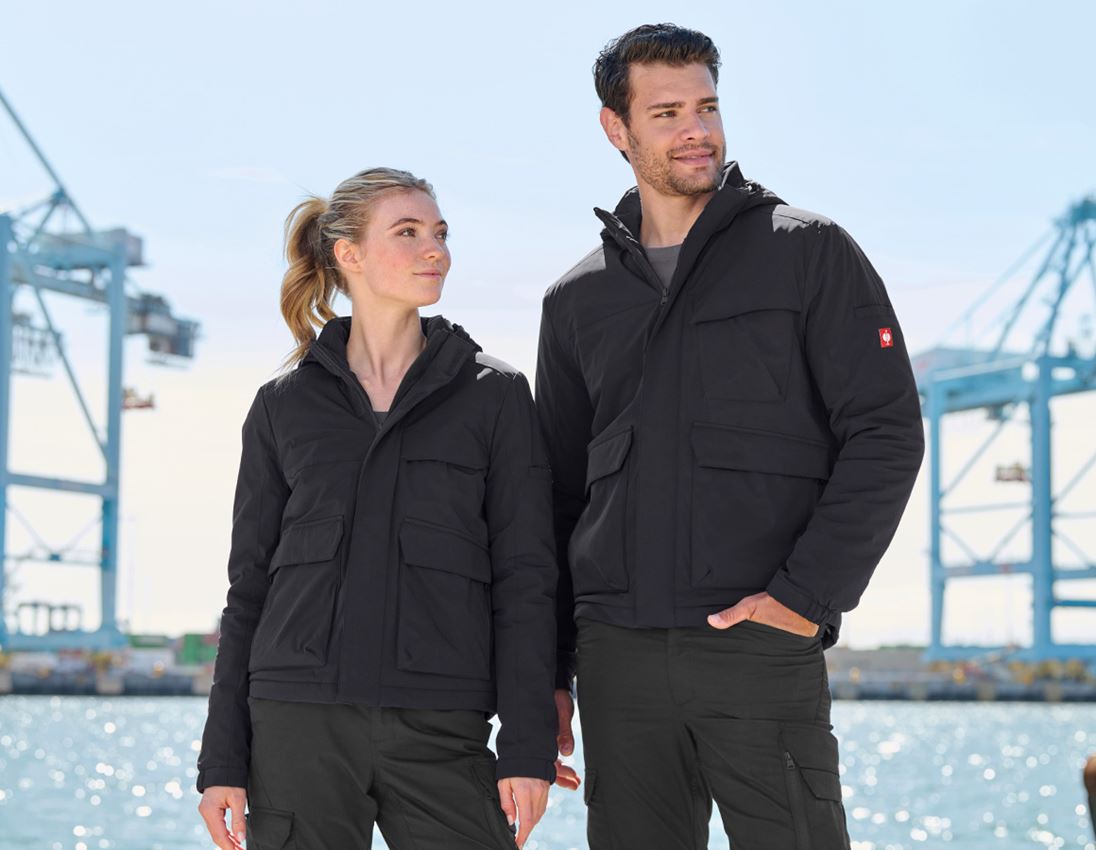 Bekleidung: Winterjacke e.s.trail pure + schwarz 9