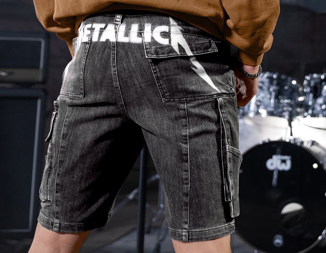 Kollaborationen: Metallica denim shorts + blackwashed 1