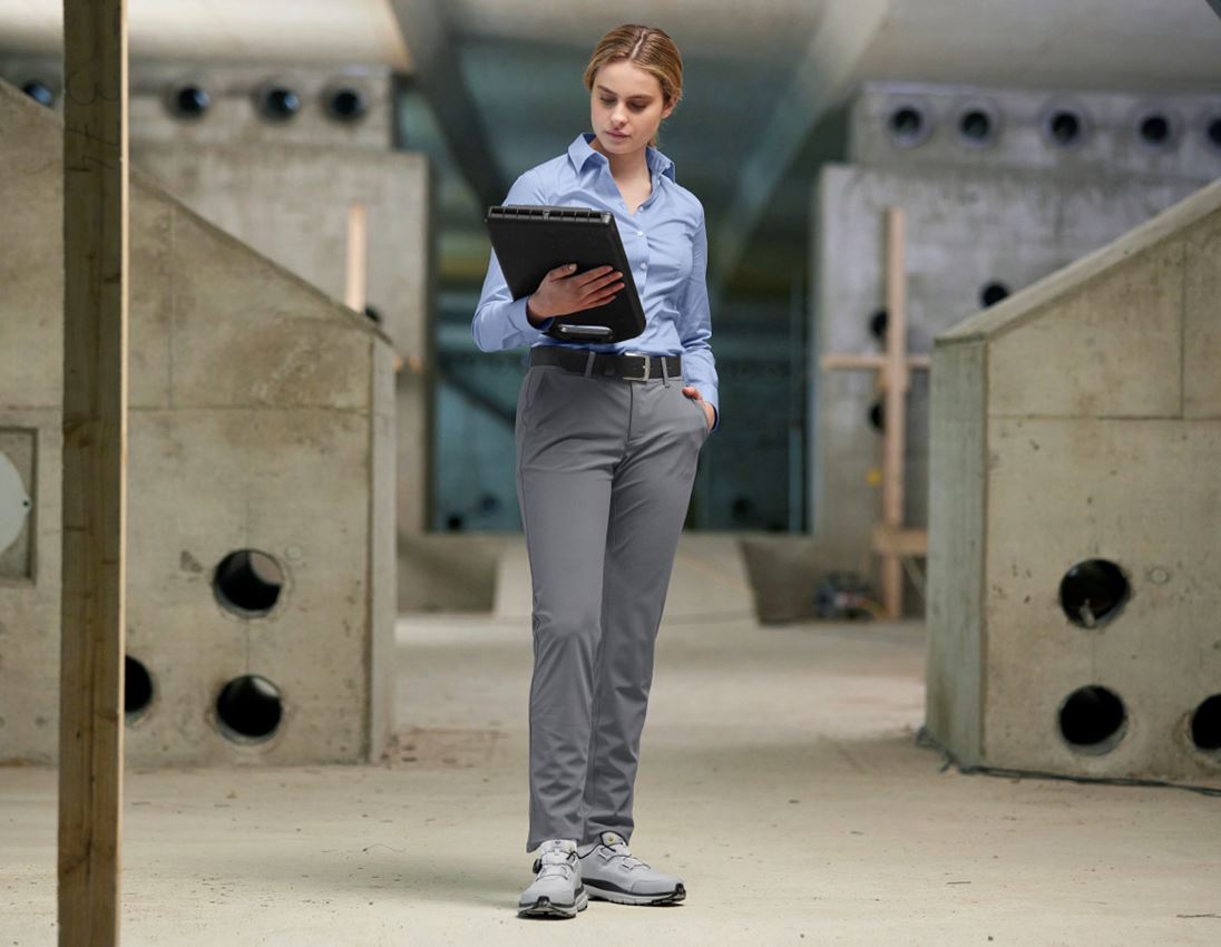 Pantalons de travail: Pantalon de travail Chino e.s.work&travel, femmes + gris basalte 2