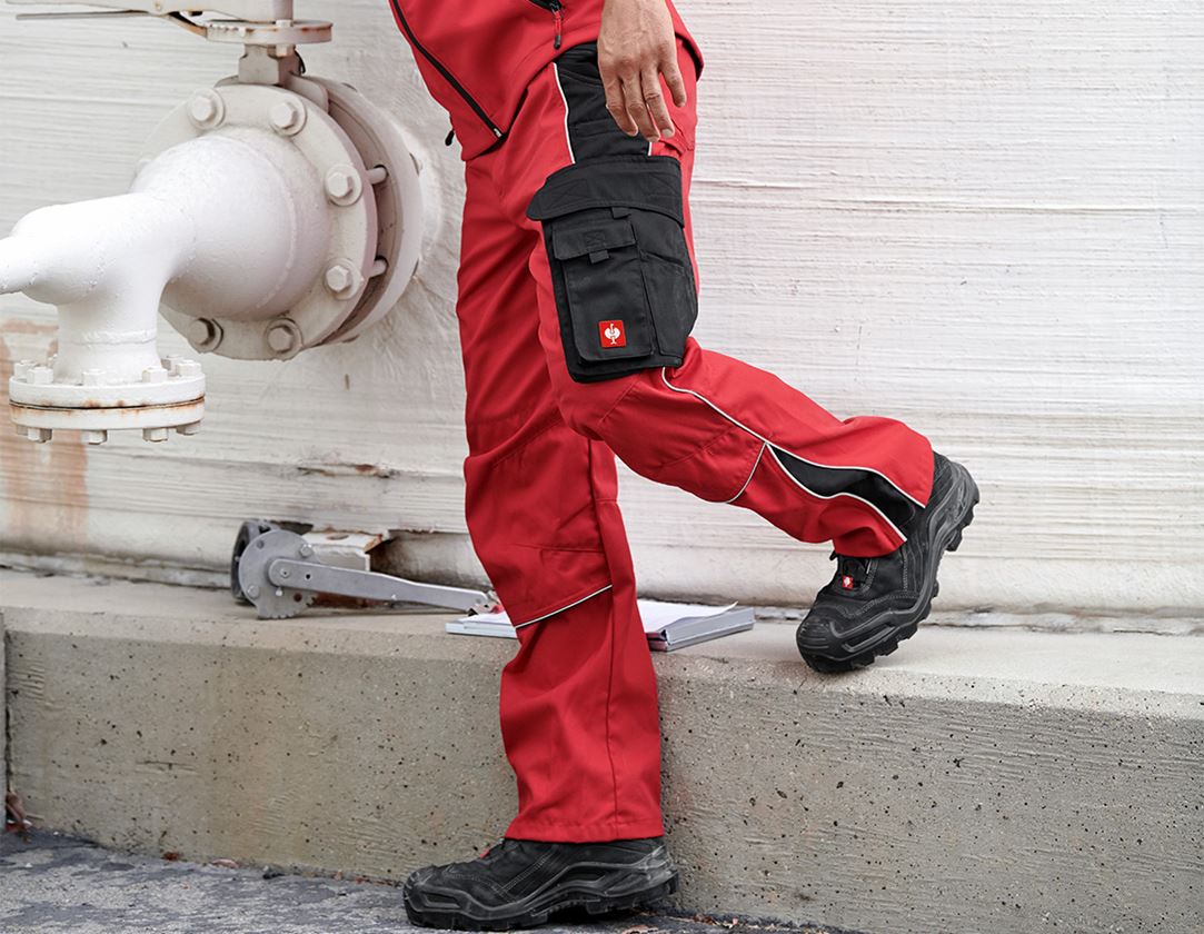 Installateurs / Plombier: Pantalon à taille élastique e.s.active + rouge/noir